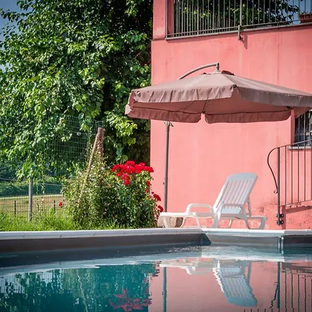 Con Piscina E Intera A Uso Esclusivo Casa Del Dom wakacyjny La Morra