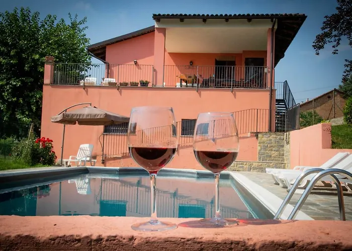 Con Piscina E Intera A Uso Esclusivo Casa Del * La Morra